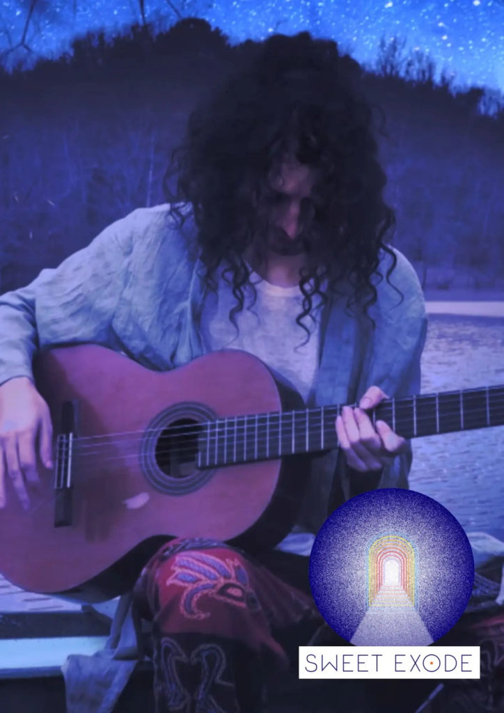 Une personne qui joue de la guitare